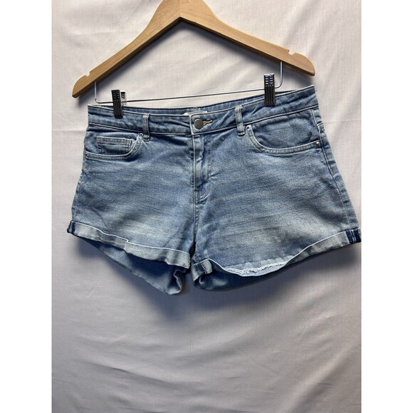 High Waisted Jean Shorts Lot Of 3 Mom Jeans Cuffed Button Front Size 9/10 - Picture 13 of 16